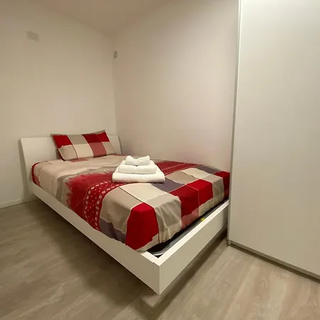 Dimora Casere 1 - Zona Centro - 200 Mt Da Piste Sci דירה *